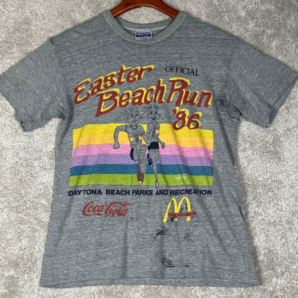 Vintage 80s Easter Beach Run T-Shirt Mens Gray McDonalds Anthropomorphic Furry